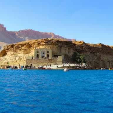 The turquoise waters of Band-e-Amir in Bamyan